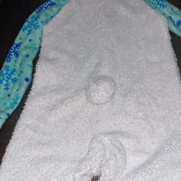 Girl’s Polar Bear Onesie - Picture 7 of 7